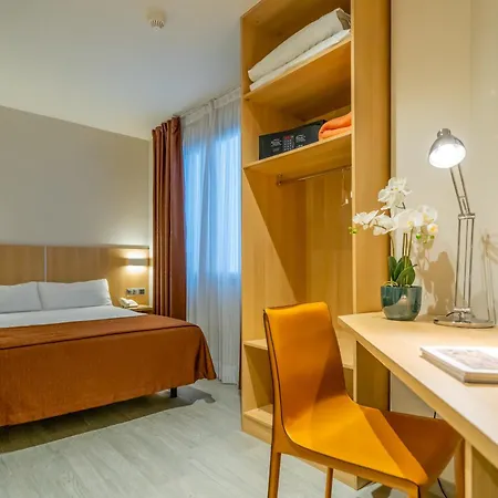 Glories 3* Barcelona