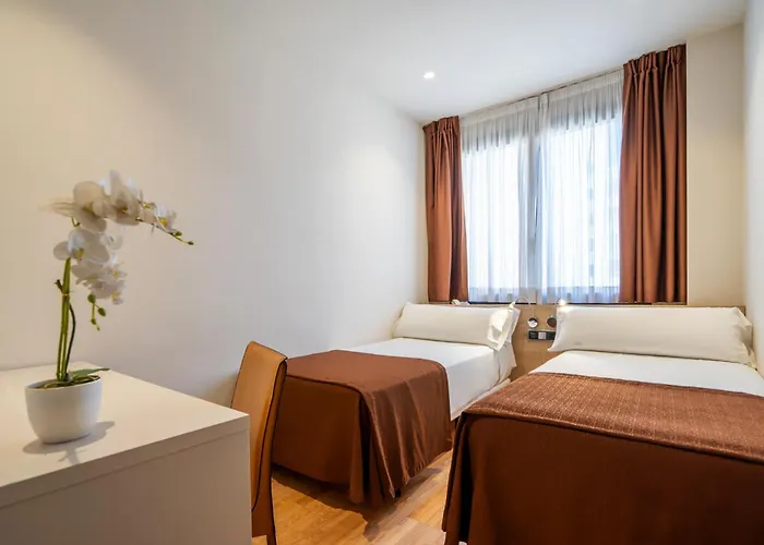 Glories Szálloda 3*
