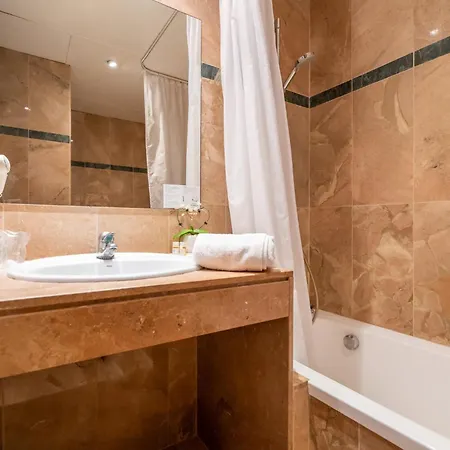 Glories 3* Barcelona