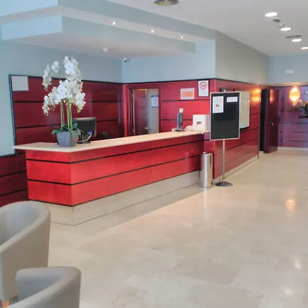 Glories Hotel 3*