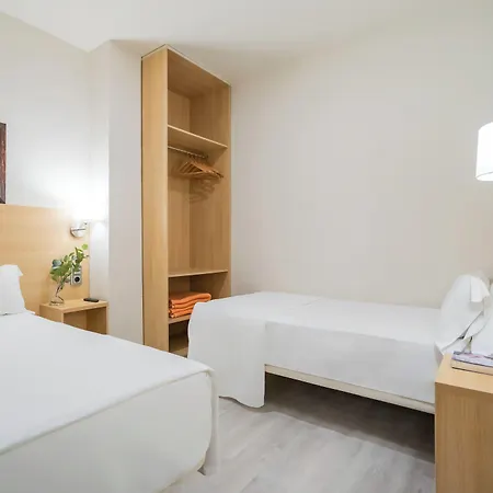 Szálloda Glories 3*