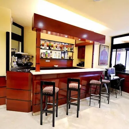 Hotel Glories