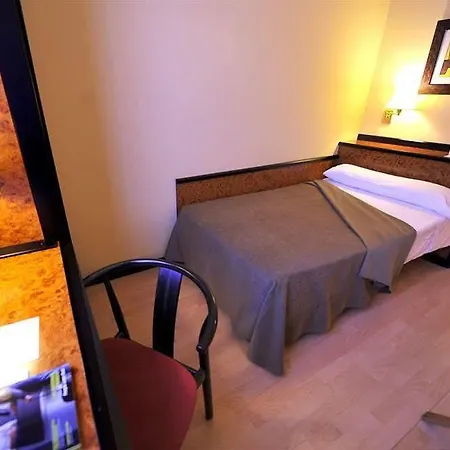 Glories Hotel