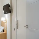 Glories Hotel 3*