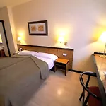 Glories Hotel