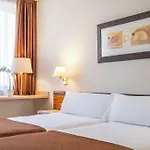 Glories Hotel