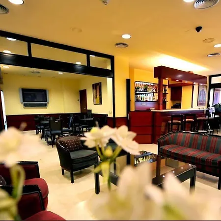 Hotell Glories 3*