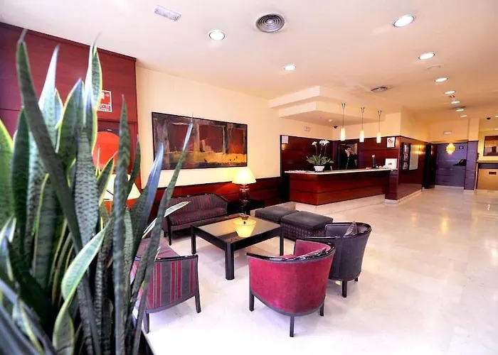 Hotel Glòries 3*
